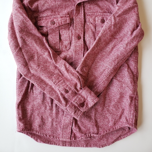 Old navy red button down. Size 6-7p - Picture 3 of 3